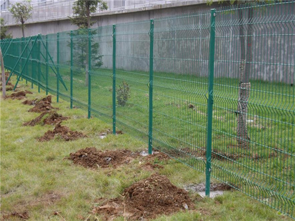 双边丝护栏网
